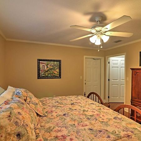 Crystal River Cottage On 1 Acre With Deck And Porch! Yankeetown Exterior photo